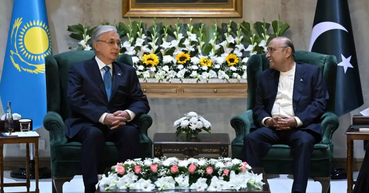  Мемлекет басшысы Пәкістан Президентімен келіссөз жүргізді 