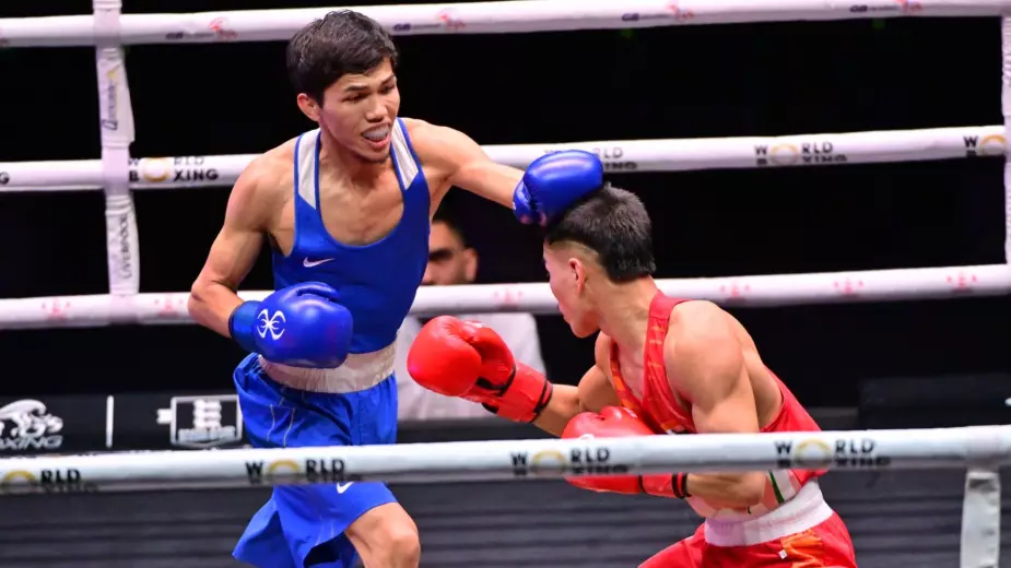 Двукратный чемпион мира по боксу из Казахстана начал год с победы