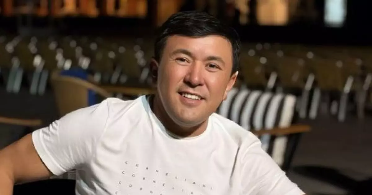  `Бәйшешек көрдім`: Заттыбек Көпбосынұлы елден сүйінші сұрады (ВИДЕО) 