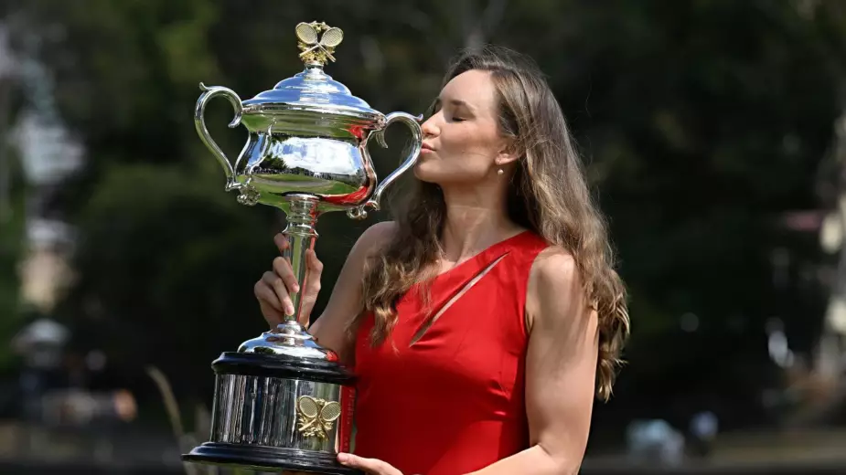 "Лучшая в туре" - топ-теннисистки WTA высказались об игре Елены Рыбакиной (ВИДЕО)