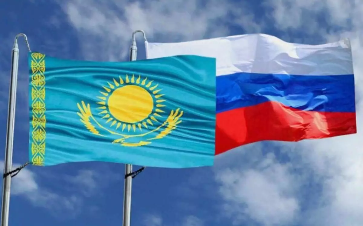 Казахстанцам напомнили об уголовной ответственности в России