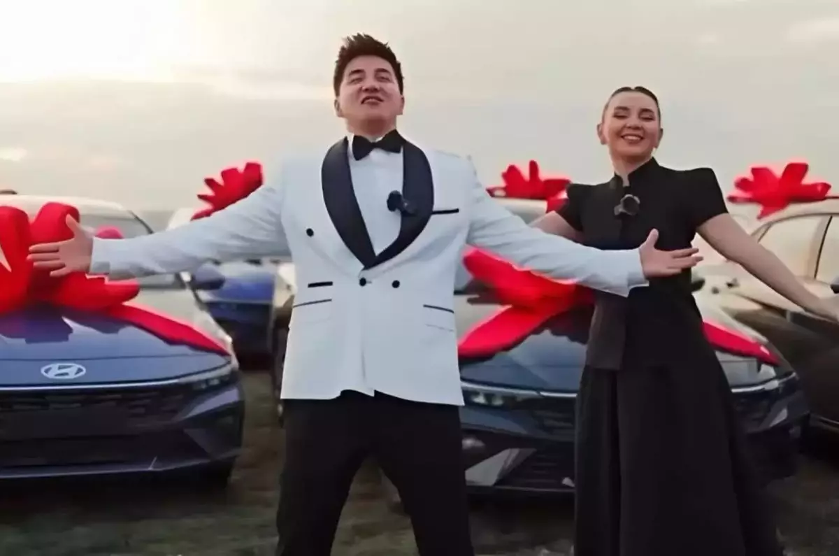 Lamborghini мен жүздеген миллион теңге: Блогерлер Ерболат Жанәбілов пен жұбайына қатысты тергеу аяқталды