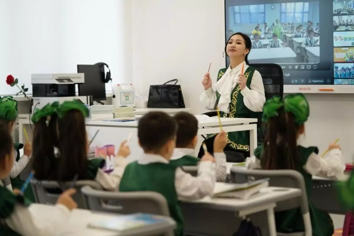 Казахстанские первоклассники уйдут на дополнительные каникулы в феврале