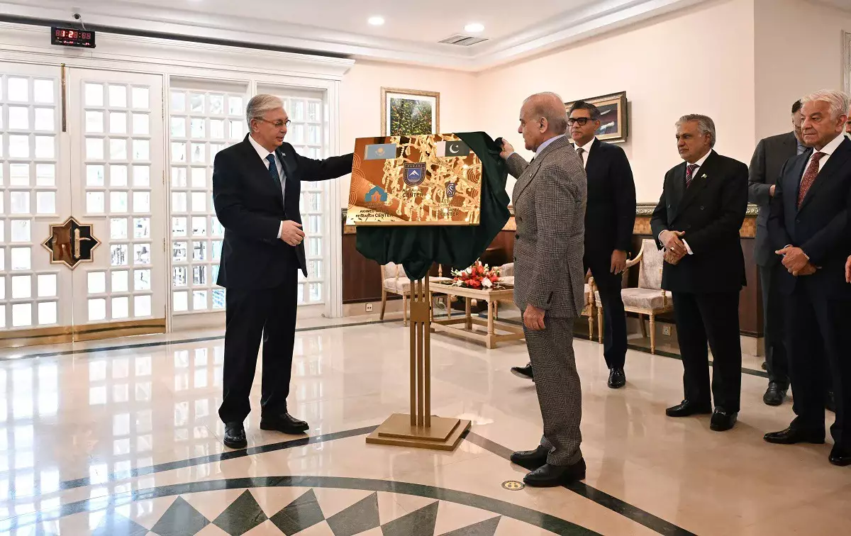 Президент Пәкістандағы мәдени орталықтар мен «Достық» спорт кешенінің ашылу рәсіміне қатысты