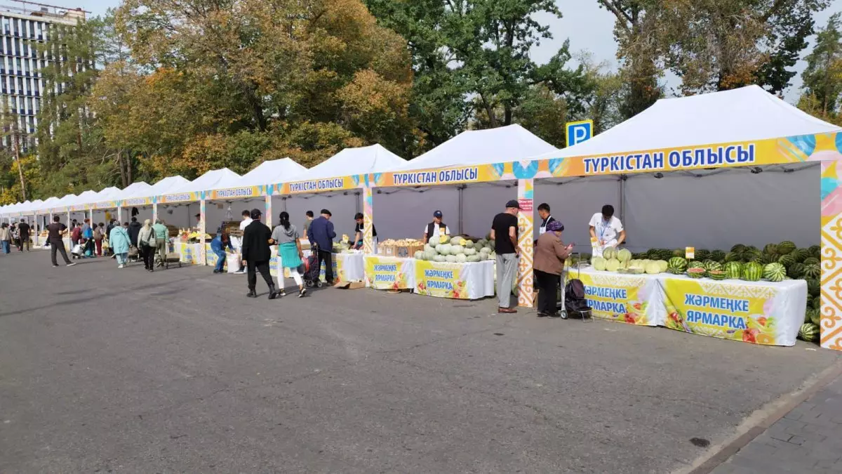 В Алматы увеличится количество ярмарок выходного дня