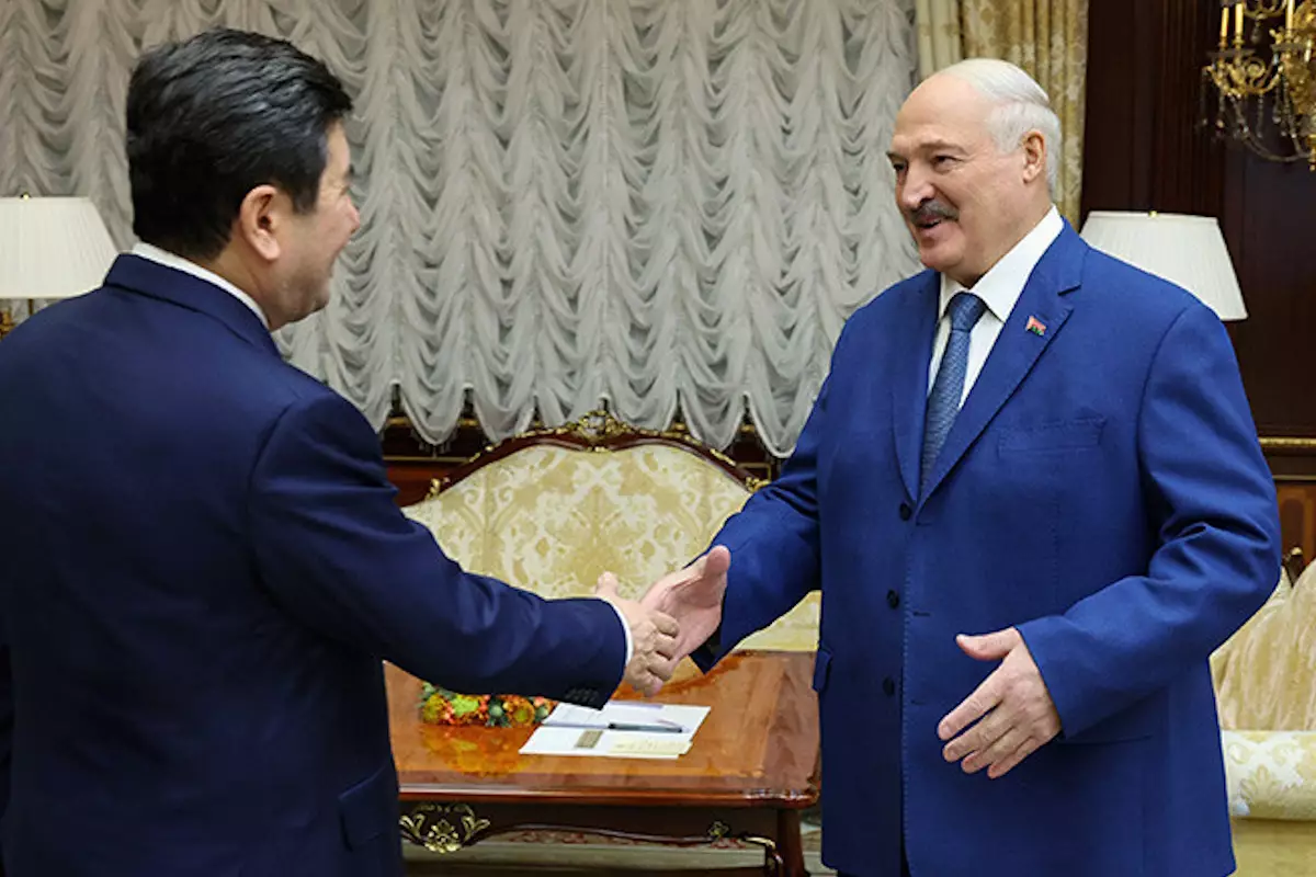 «Давайте в этом бешеном мире не потеряем друг друга»: Лукашенко о сотрудничестве с Казахстаном