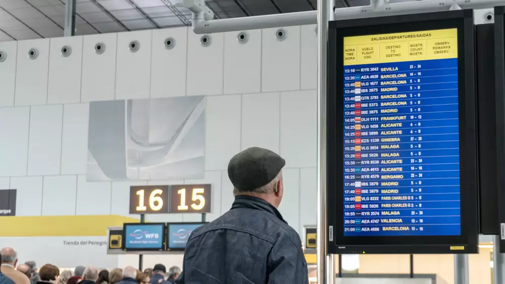 “Кинодағыдай“: жолаушы бірнеше жыл бойы тегін ұшып жүрген