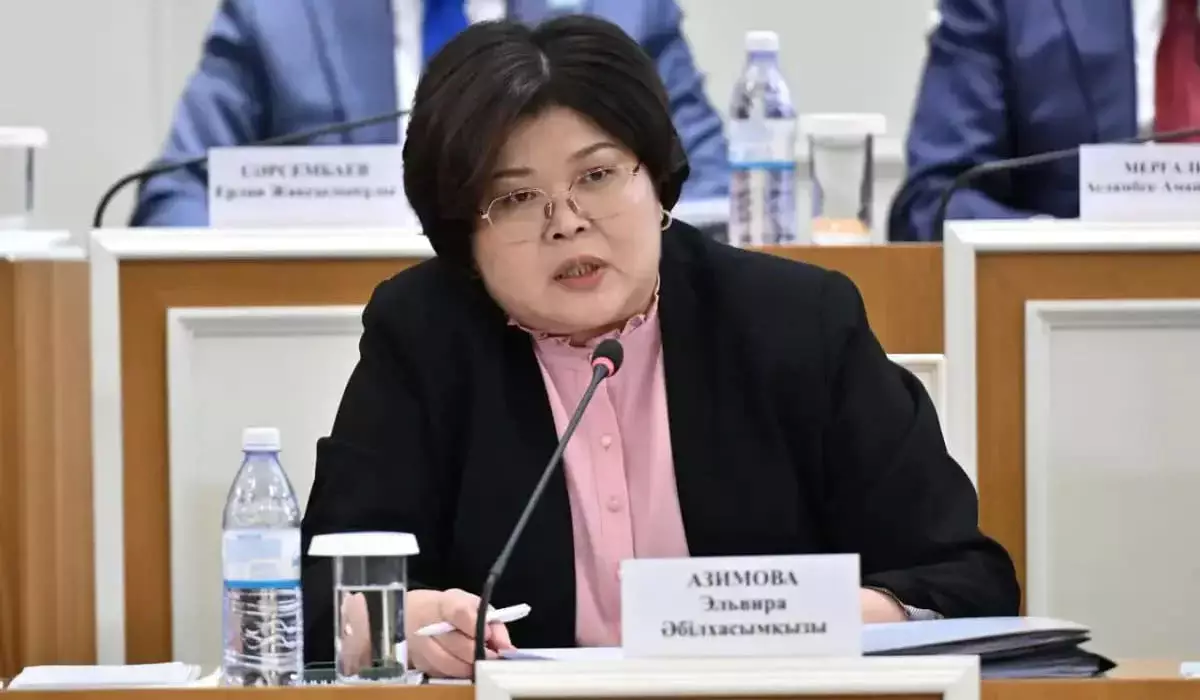 Больше 4 тысяч предложений поступили по проекту новой Конституции – Азимова