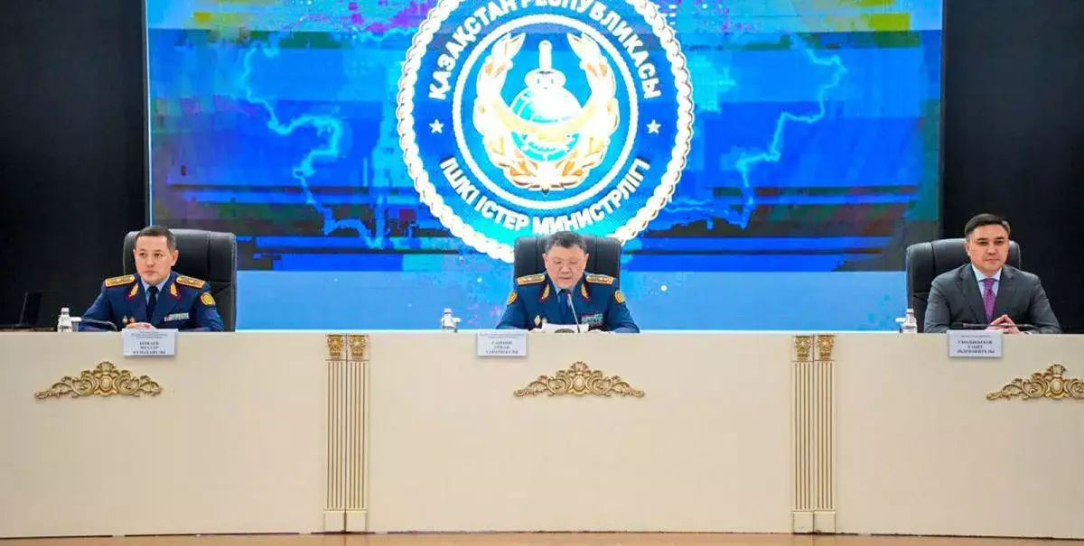 Главу управления по борьбе с ОПГ сняли с должности в Шымкенте