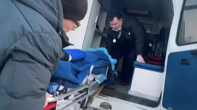 Петропавлда 16 жастағы оқушы сірке суын ішіп қойып, ауыр жағдайда жансақтауға түсті (ВИДЕО)