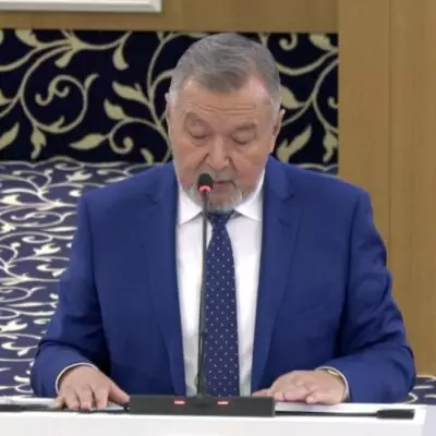 Известный юрист поддержал предложение вынести проект новой Конституции на всенародный референдум