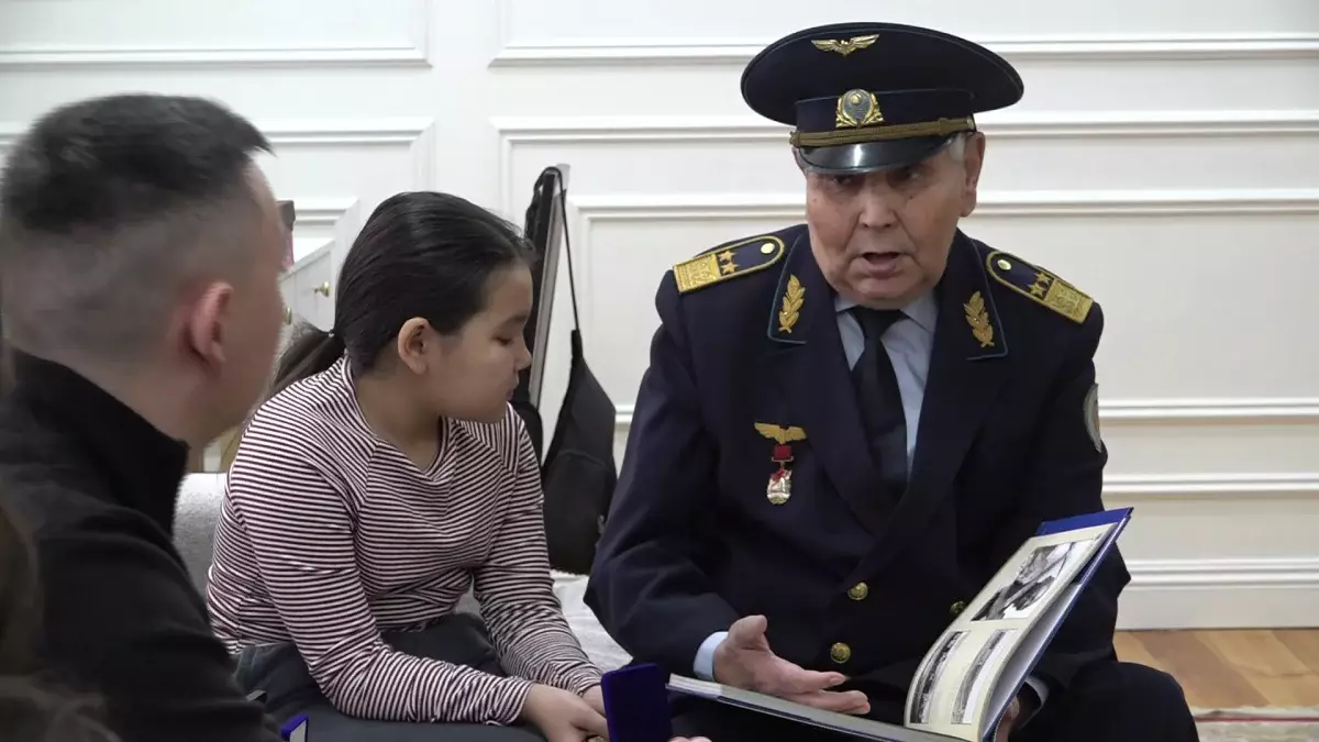 Әулетте келіндеріміз де темір жол саласында қызмет етіп келеді -