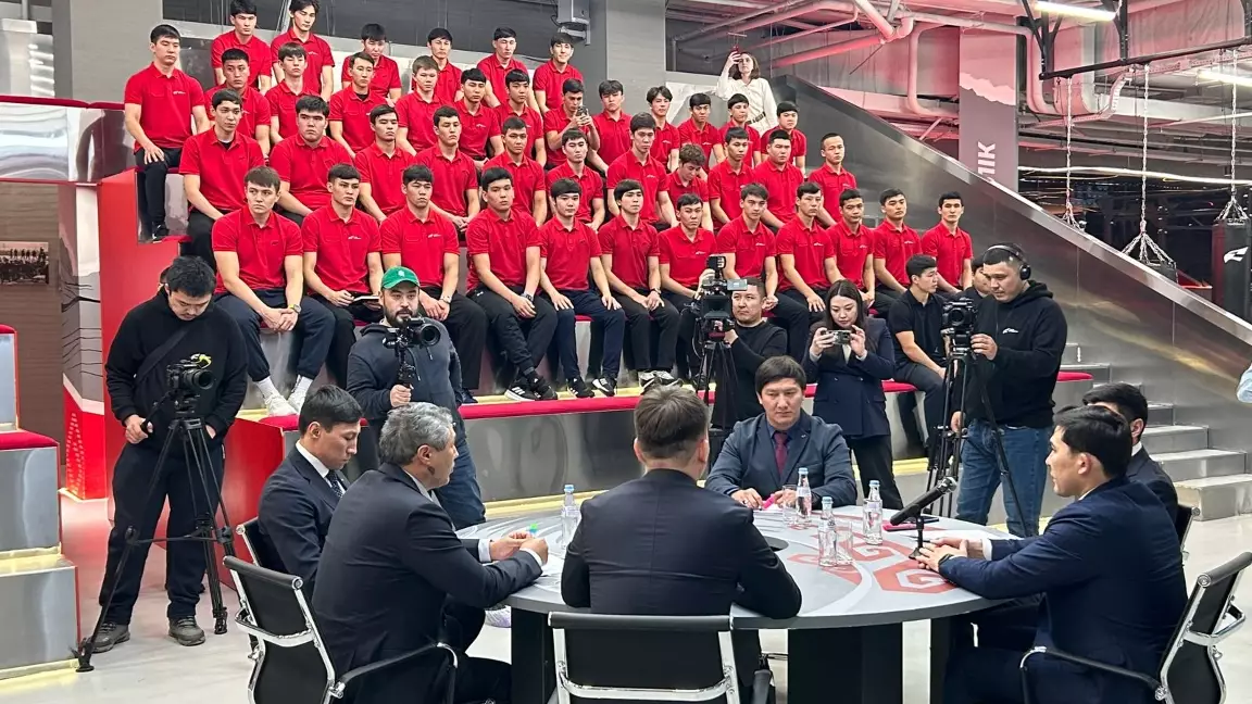 «Дала Қырандары»: мемлекеттік рәміздер Конституциямен қорғалуы тиіс