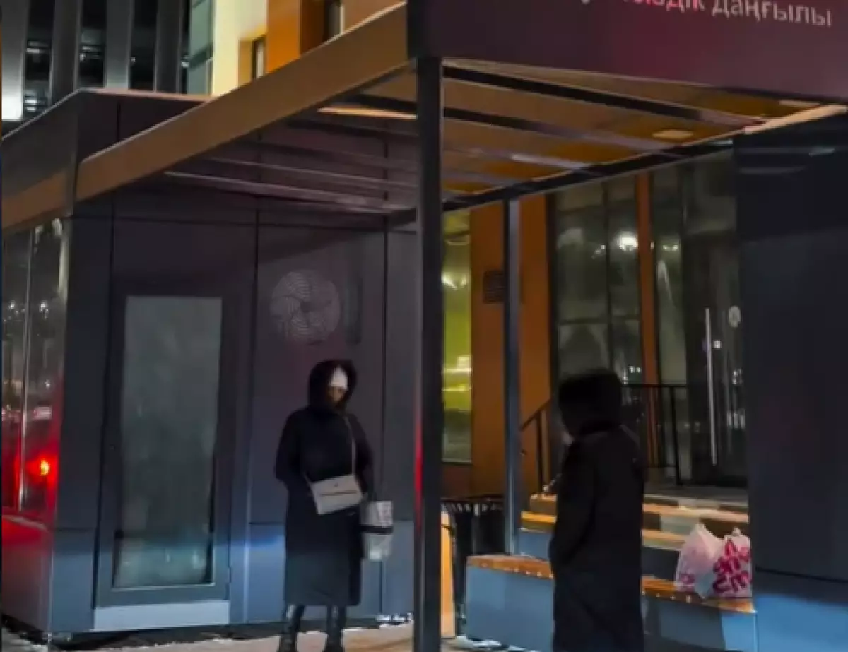 Теплые остановки в Астане будут работать в ограниченном режиме