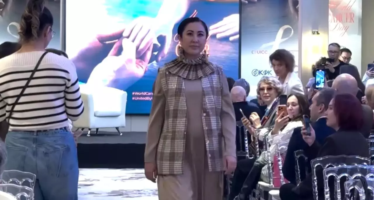 Алматыда ракты жеңгендер сән үлгісін көрсетті