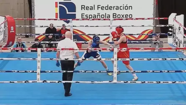 Решилась судьба медали Казахстана на боксёрском турнире в Испании