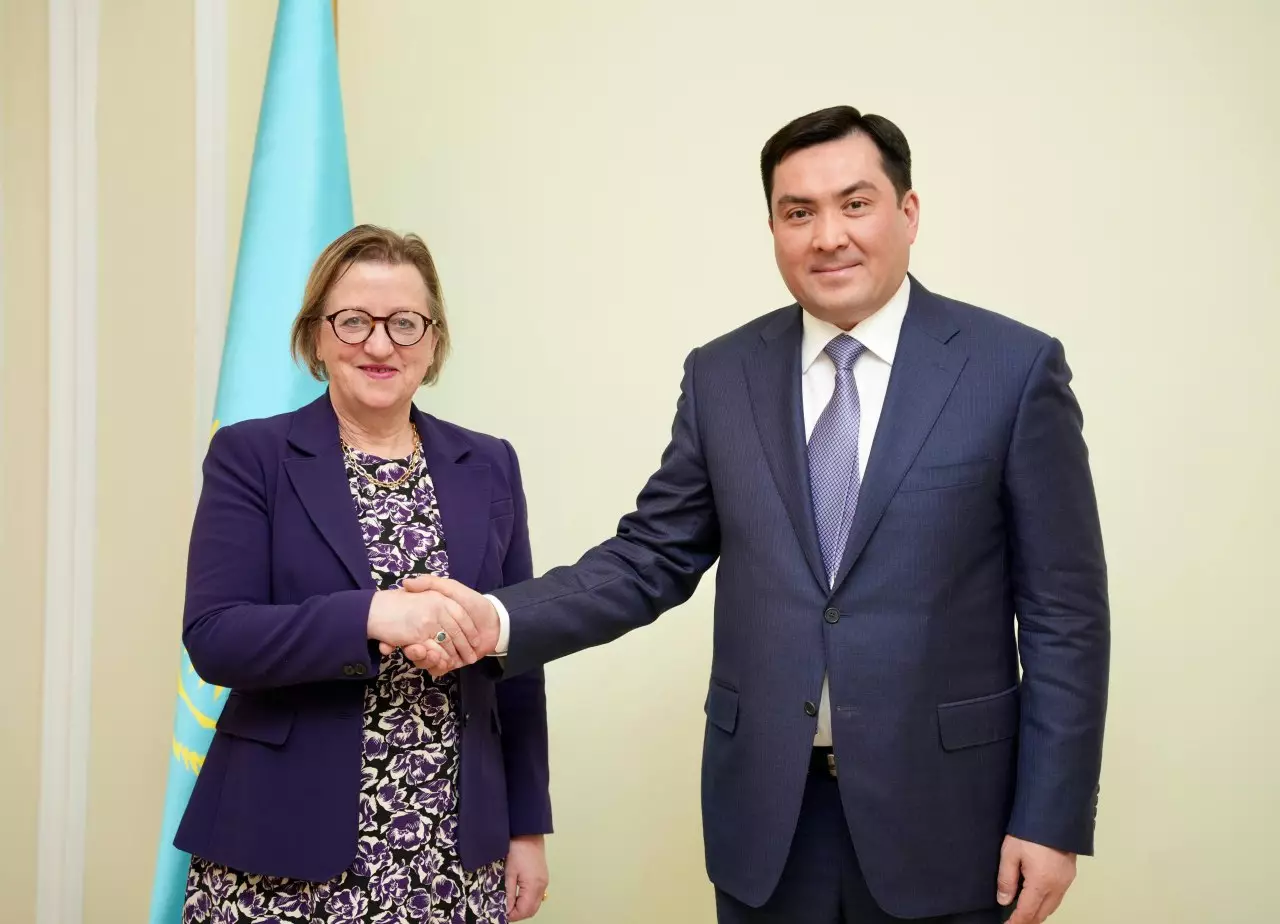 Казахстан и Великобритания обсудили укрепление стратегического партнерства в нефтегазовой сфере.