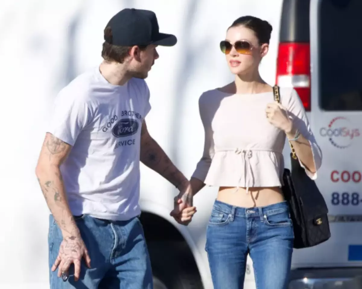 Бруклин Бекхэм удалил татуировку, сделанную в память об отце