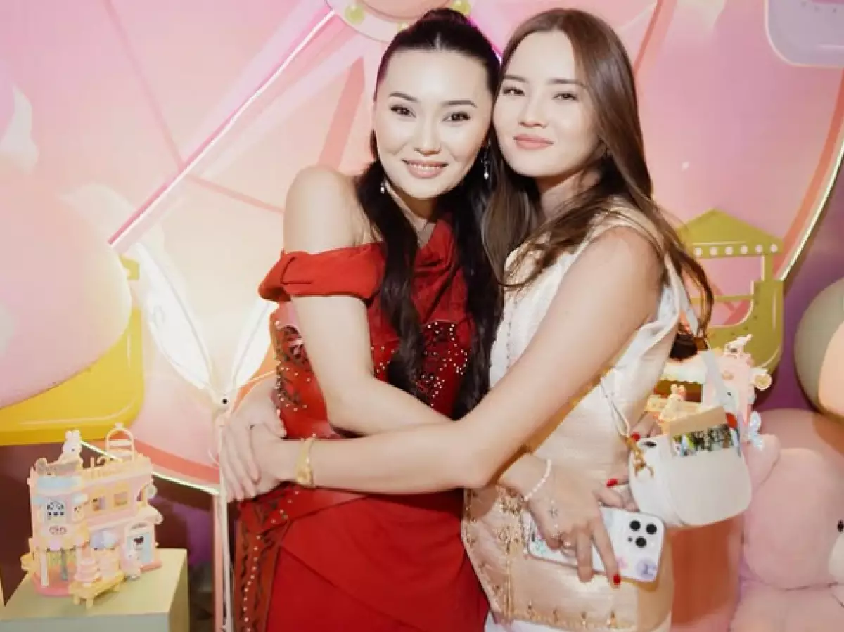 Дочь Алагузовой рассказала о любви к себе и зависимости от соцсетей