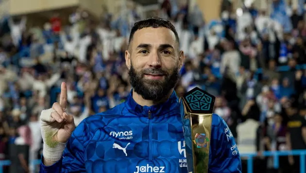 Обладатель "Золотого мяча" оформил хет-трик в дебютном матче за новый клуб