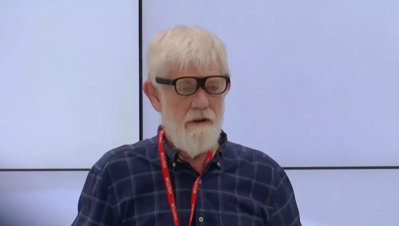 Ұлыбритания ғалымдары смарт-көзілдірік ойлап тапты