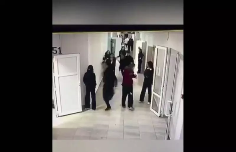 Школьник с топором напал на одноклассника в Атырауской области