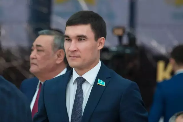 Серік Сәпиевтің орнына кім келді?