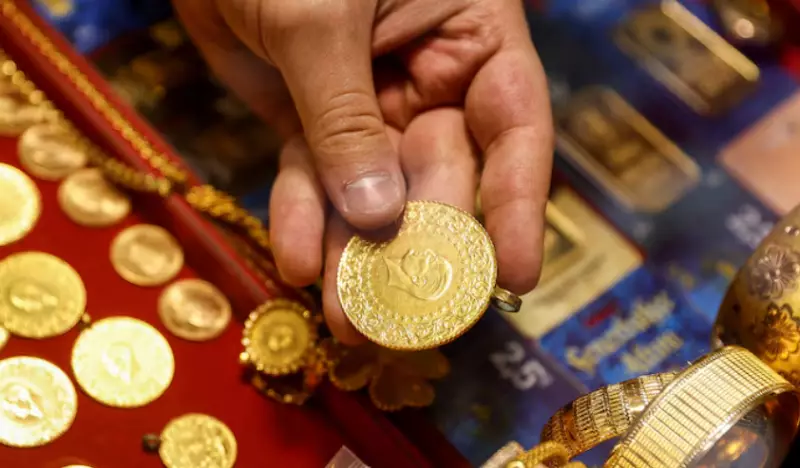 Идут к недельной потере: что происходит с ценами на драгоценные металлы