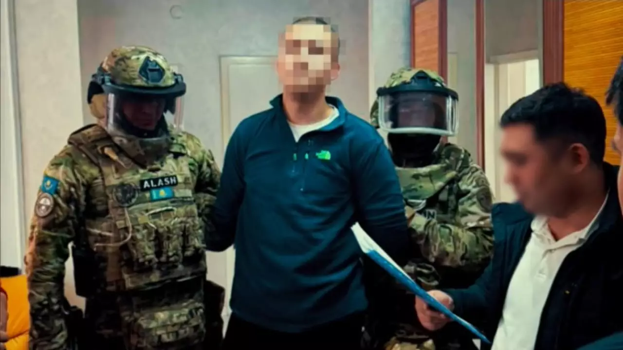 Облава на ОПГ: задержания провели в 8 регионах Казахстана
