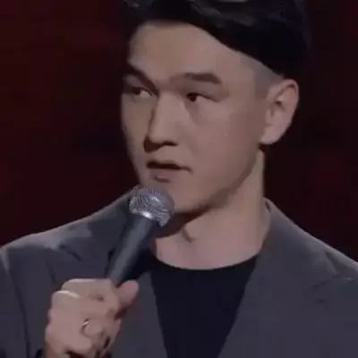 Комику Нурлану Сабурову закрыт въезд в Россию