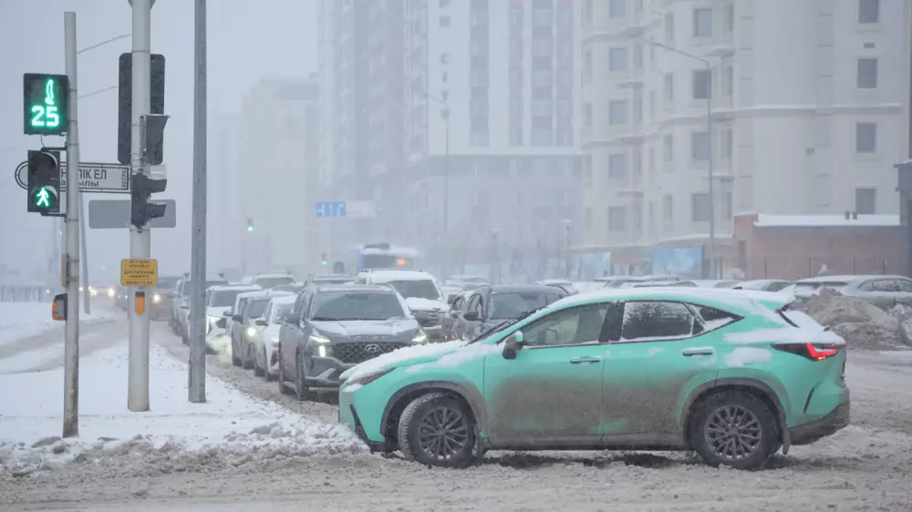 45 аварий с утра: полиция Астаны обратилась к водителям из-за непогоды