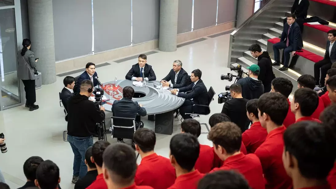 Конституциялық реформа: «Дала Қырандары» ұсыныстары министрлік деңгейінде талқыланды