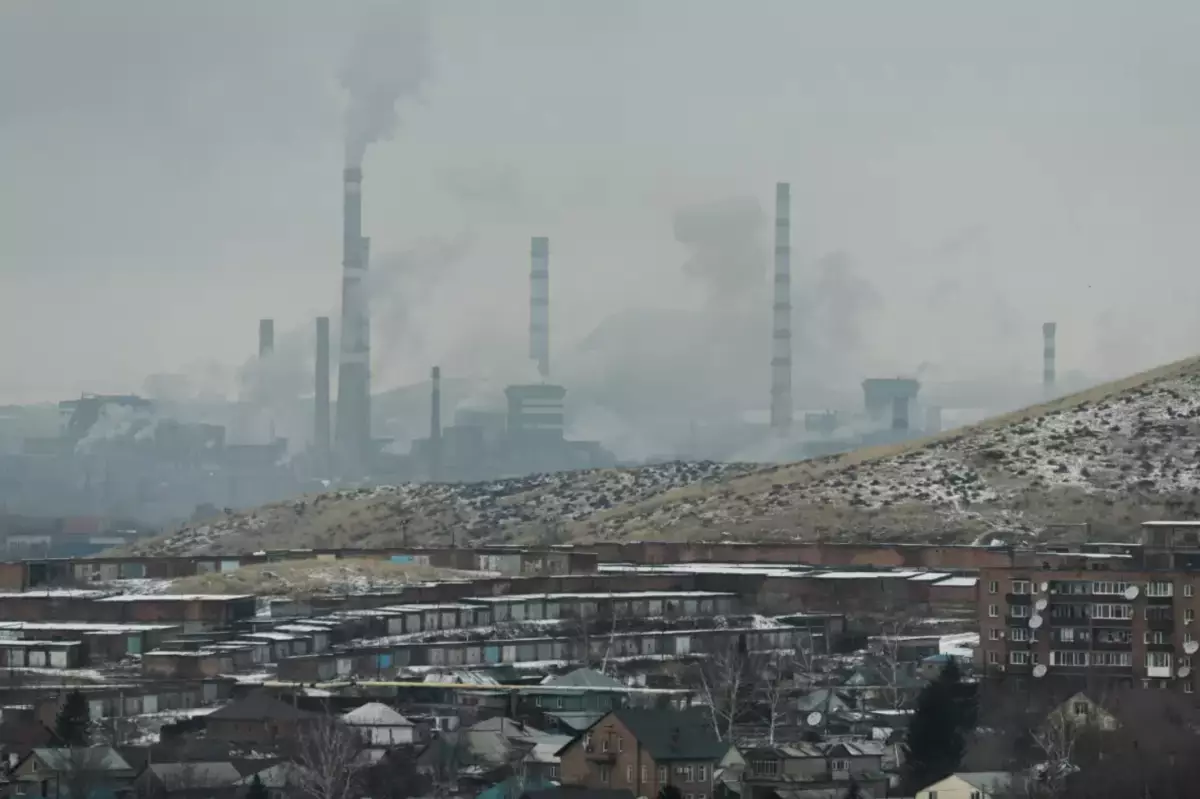 Өскемендегі өткір түтін: неге билік әлі күнге экология мәселесін шешпеді?