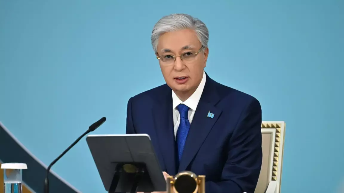 Тоқаев Қорғаныс министрінің орынбасарларын қабылдады