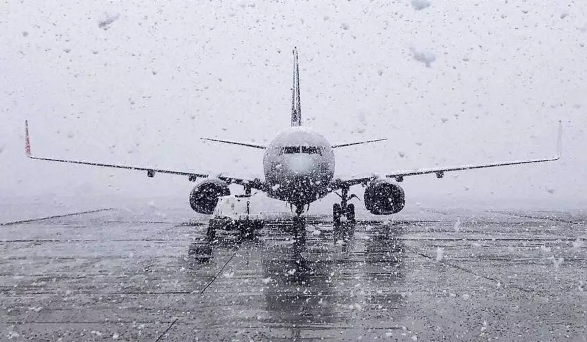 Аэропорт Астаны сообщил о задержках рейсов из-за непогоды