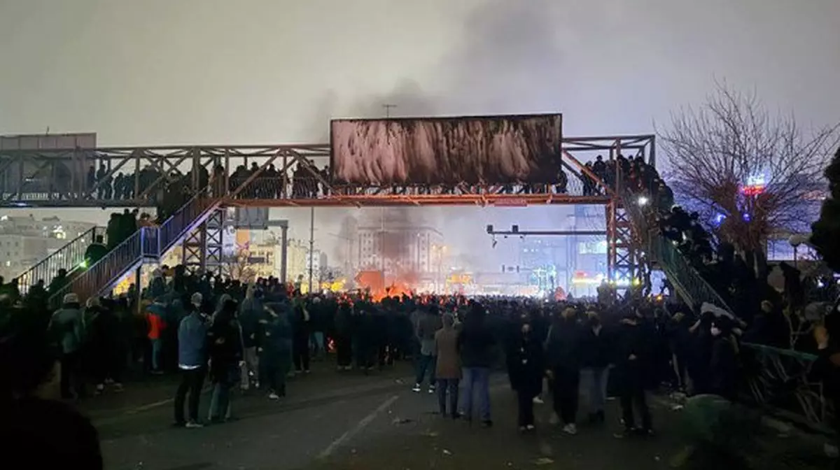 В Иране началась вторая волна протестов против режима аятоллы Хаменеи