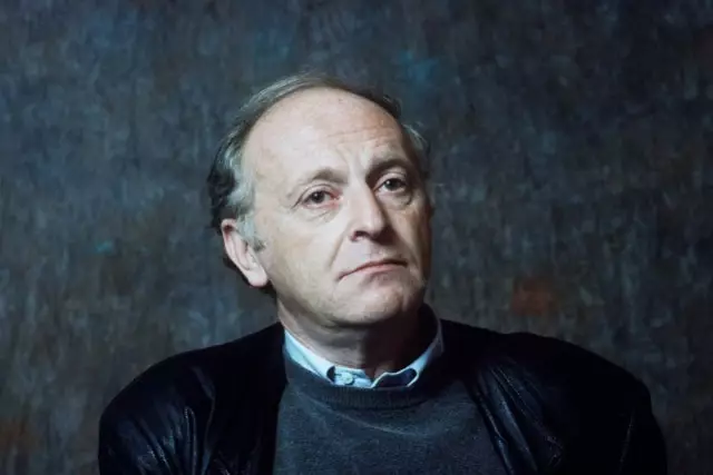 Ақын өлеңінің сыншысы – өзі