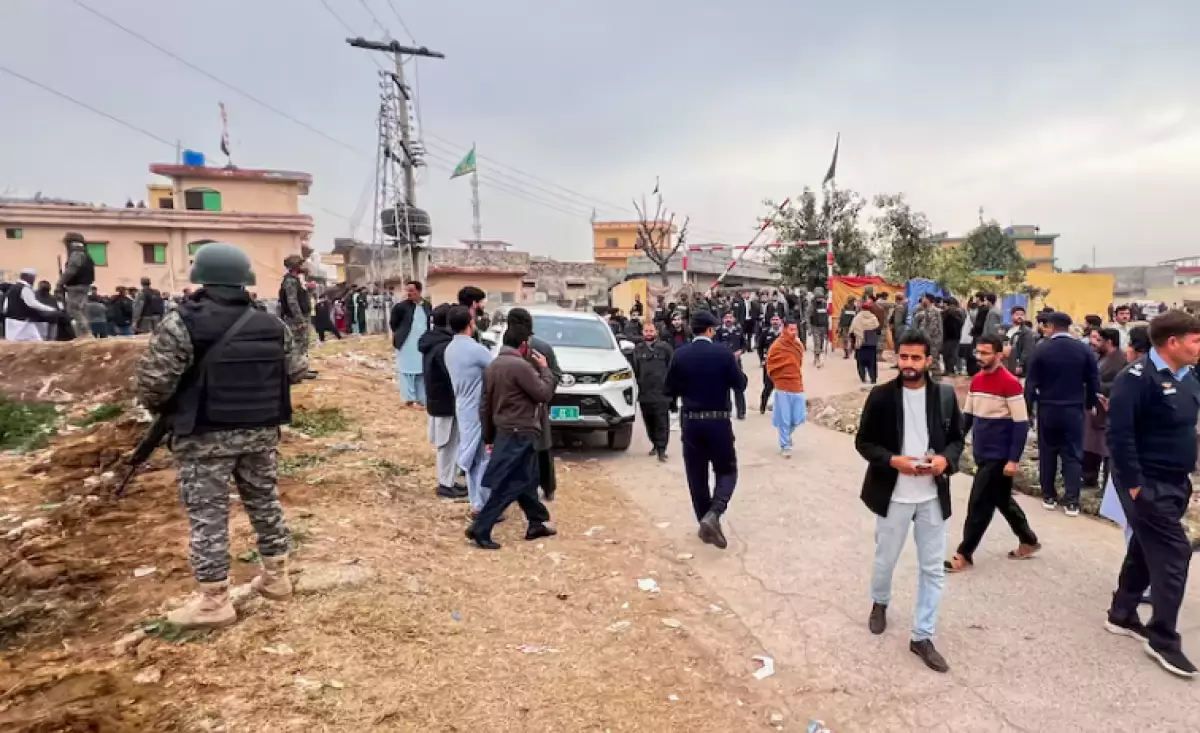 Пәкістан астанасындағы мешітте теракт болды: 30-дан астам адам қаза тапты