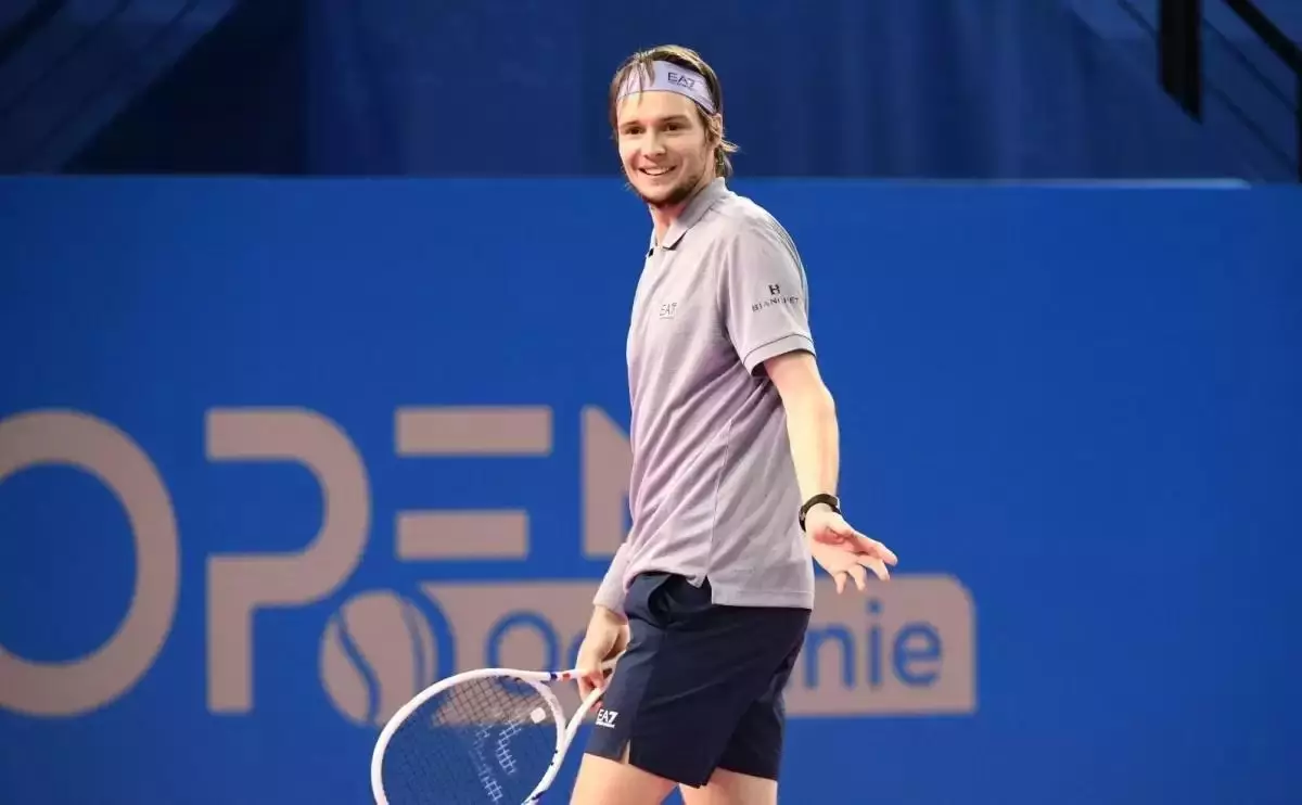 Қазақстанның бірінші ракеткасы Дэвис кубогіндегі алғашқы ойынында жеңіске жетті