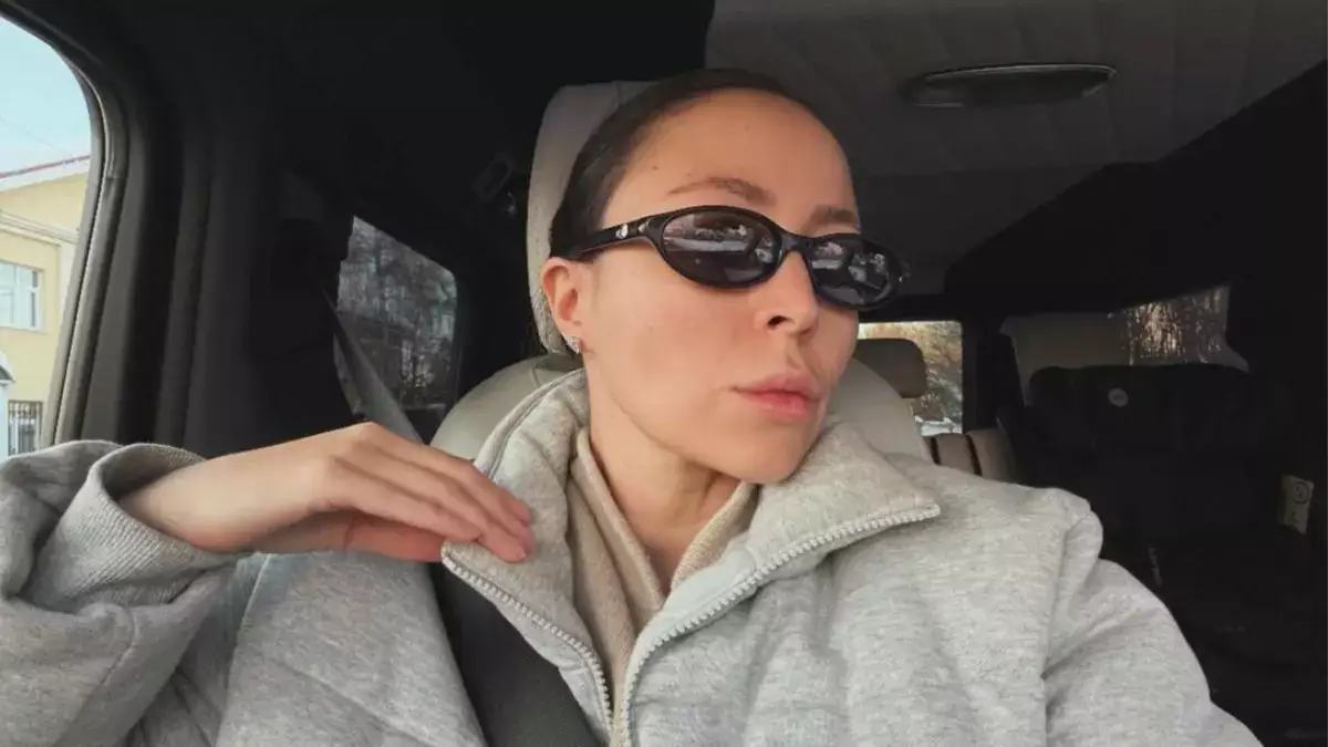 После 50-летнего запрета Сабурову его семья открывает бизнес в России - новости на Lada.kz 06.02.2026