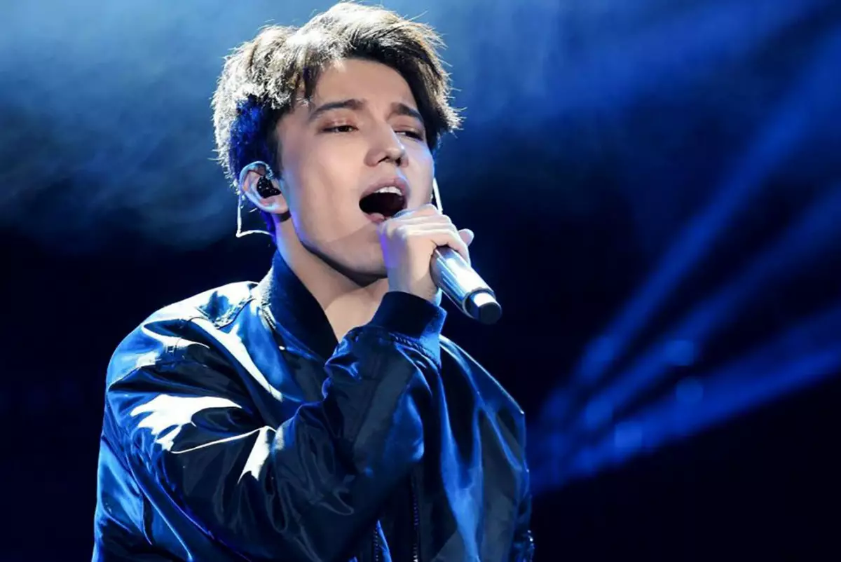 Димаш Кудайберген запустил международный проект Voice Beyond Horizon с премьеры в Туркестане