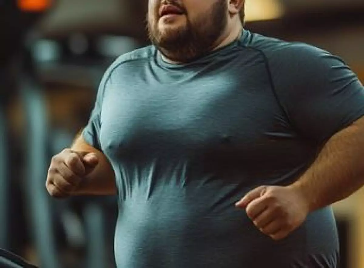 Бодипозитив против медицины: что происходит с организмом при ожирении