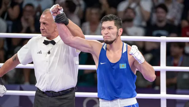 Нурбек Оралбай зарубился с испанским боксером и пробился в финал элитного турнира