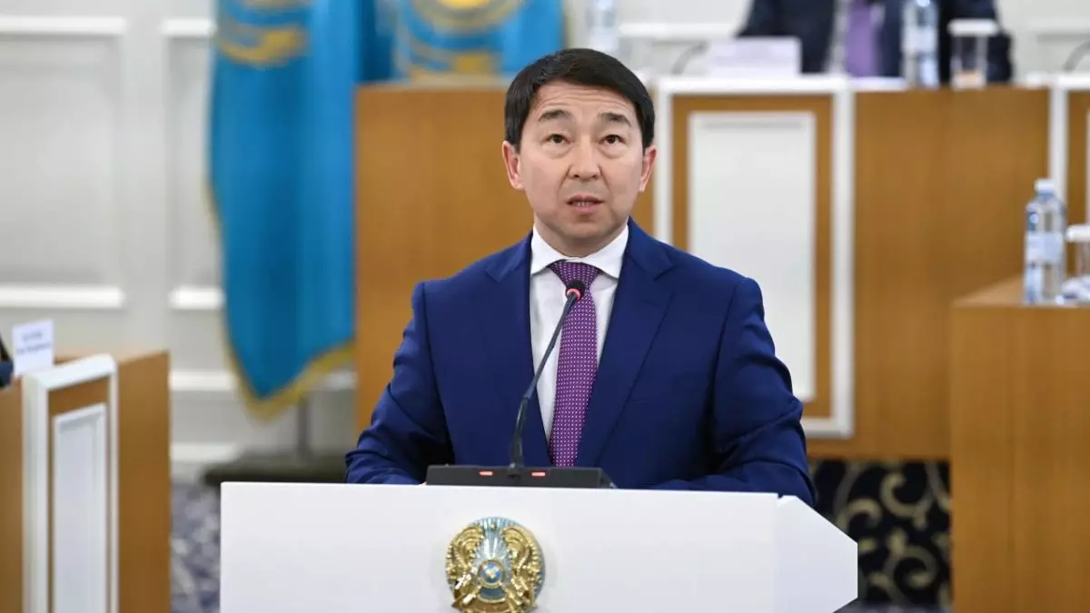 Жаңа Конституцияның жобасына теңгені ұлттық валюта ретінде бекітетін норма енгізілді – Бақыт Нұрмұханов