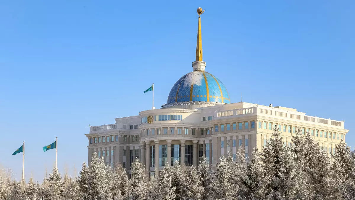 Тоқаев Жапонияның премьер-министріне көңіл айтты