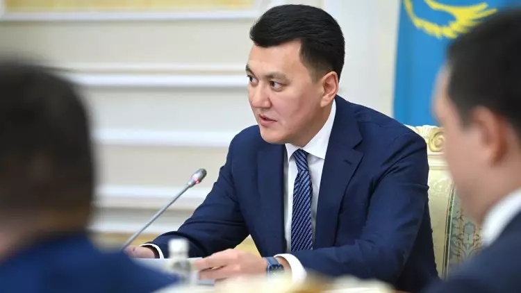 Еліміз алғашқылардың бірі болып цифрлық деректерді қорғау нормасын Ата Заңға енгізіп отыр – Ерлан Қарин