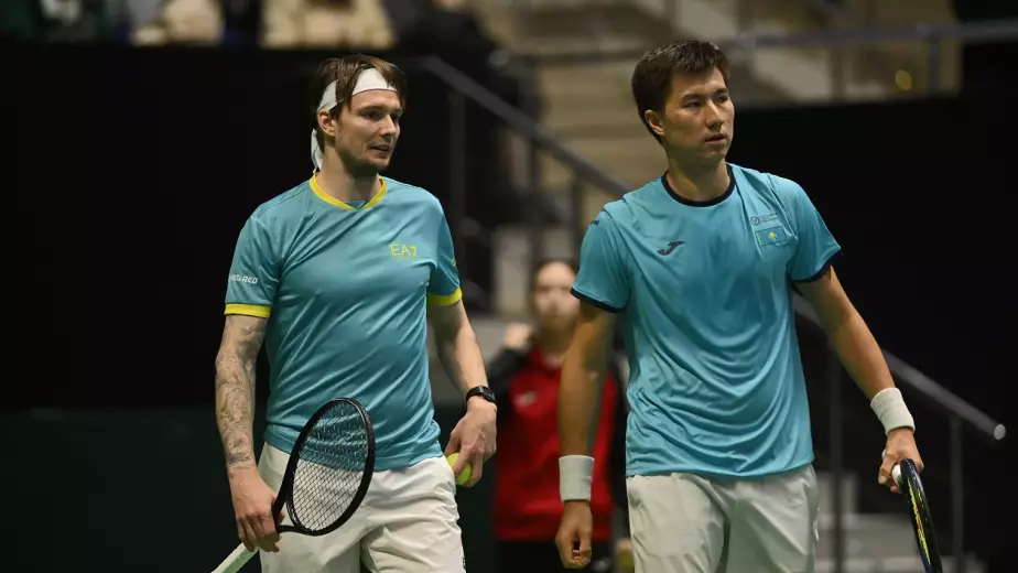 Казахстан сенсационно проиграл Монако на чемпионате мира по теннису в Астане