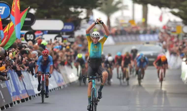 Казахстан завоевал "серебро" чемпионата Азии по велоспорту на шоссе