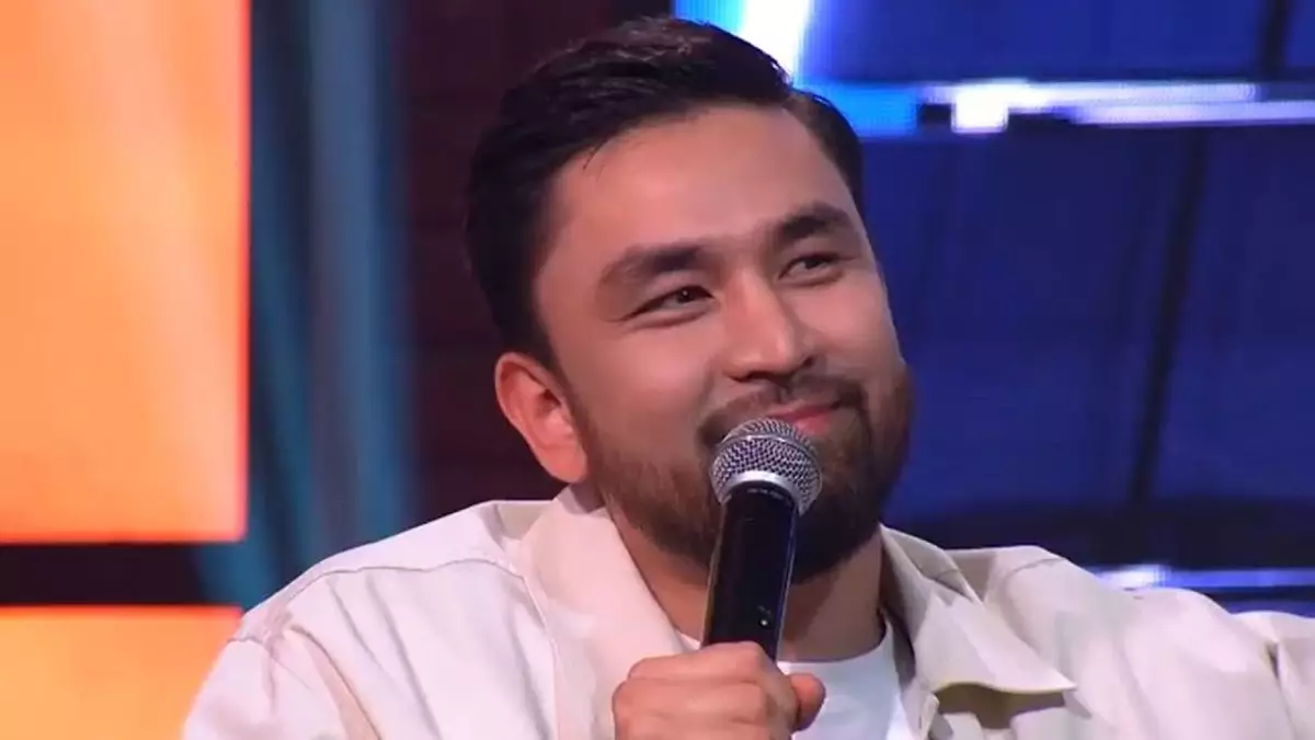 «Маған көлік сыйлады» : Әнші Әmre күтпеген жерден бағалы сыйлыққа ие болды (ФОТО)