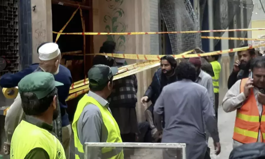 Мешітте жарылыс болып, 31 адам қаза тапты: күдіктілер ұсталды